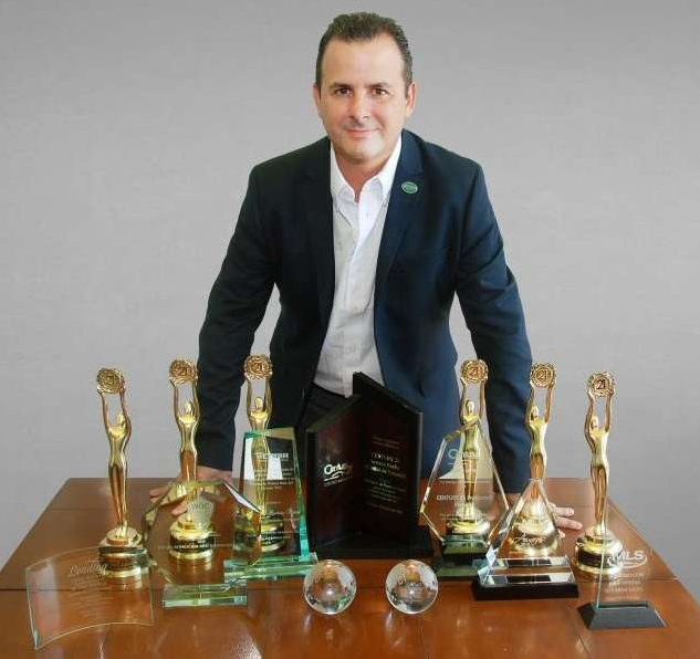 +20 AWARDS OBTAINED SINCE 2005